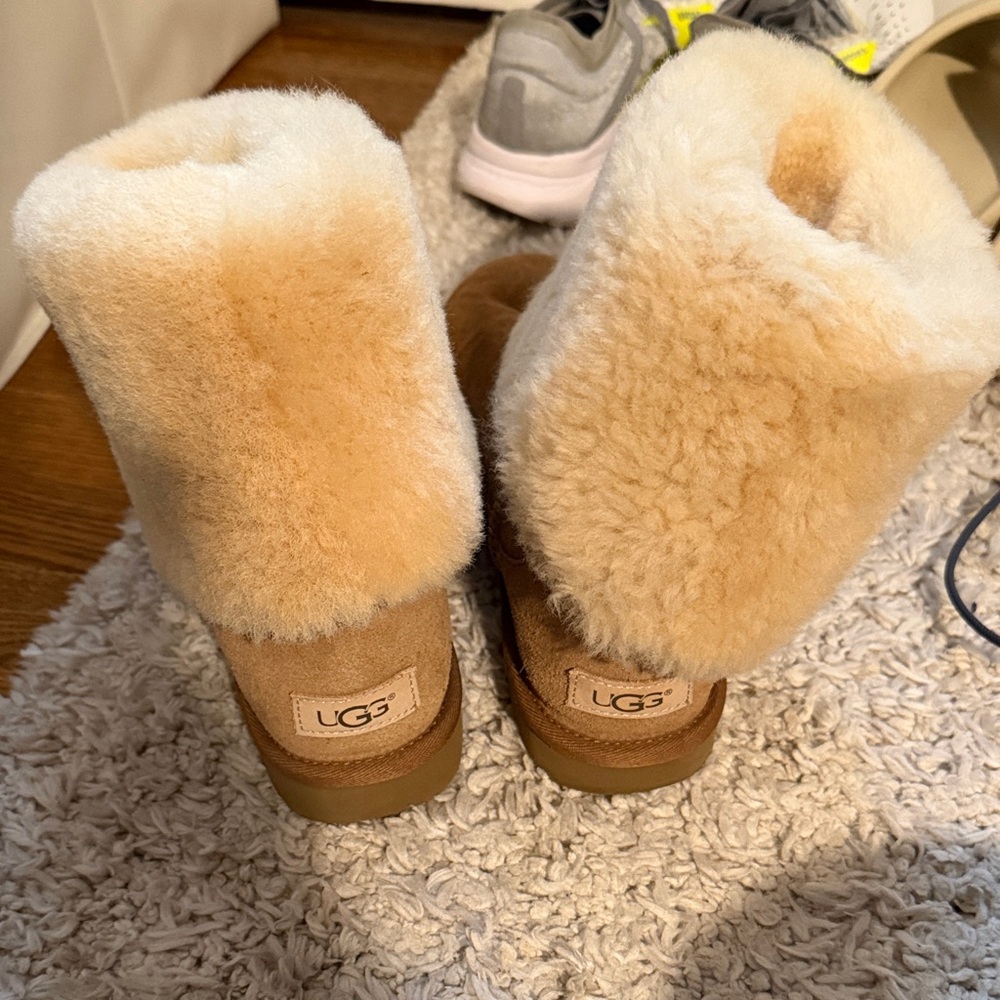 UGG Sheepskin Boots with Tan Exterior and Cream Lining